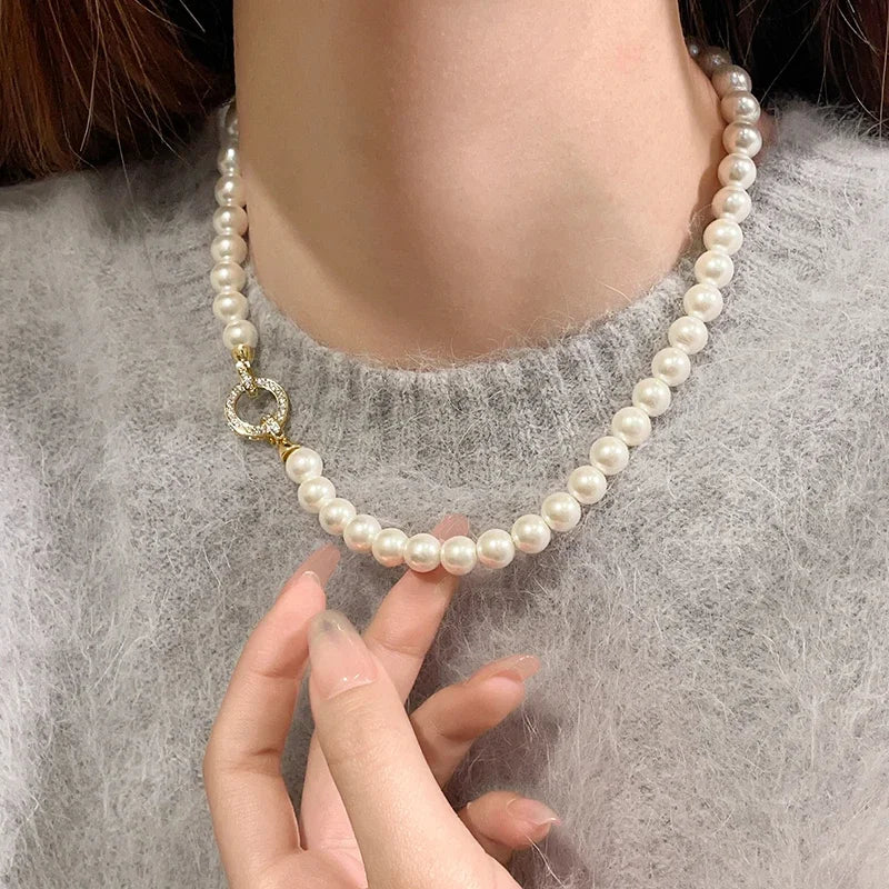 Elegant Pearl Beaded Necklace with Zircon Buckle